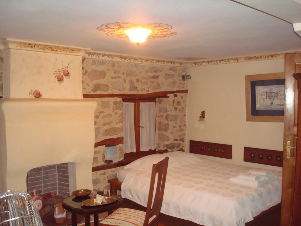 Oikia Alexandrou Traditional Inn Арнея Экстерьер фото